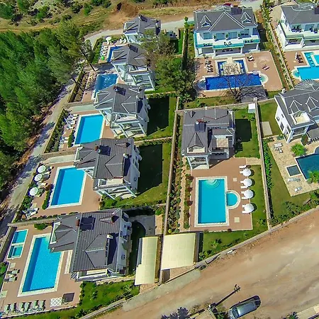 Vila Orka Four Season Villas *
